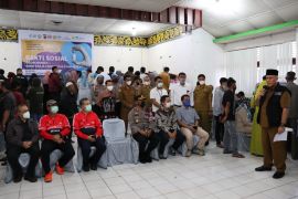 1.000 paket sembako dibagikan untuk peserta vaksin COVID-19 di Aceh Tengah