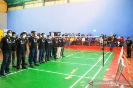 64 pasang pemain ramaikan turnamen badminton "Senja Musafir Cup 2021" di Sawahlunto