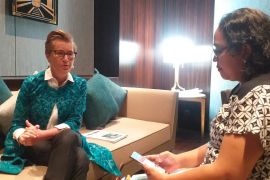 Kedubes Polandia luncurkan komik Prof Jozef Zwierzcyki