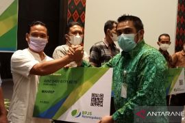 Bank NTB Syariah melindungi 11.250 nelayan dari resiko kecelakaan kerja