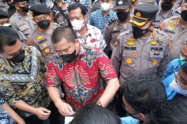 Didesak mahasiswa, Polda Riau janji segera tuntaskan kasus pelecehan libatkan Dekan