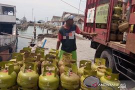 Persediaan elpiji dan premium di Sumenep dijamin aman selama Natal-tahun baru