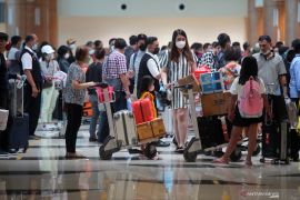Luhut: pintu keluar masuk untuk umrah akan disesuaikan regulasi
