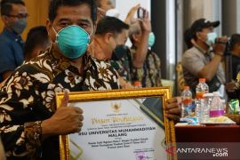 RS UMM raih penghargaan rumah sakit rujukan COVID-19 terbaik di Jatim