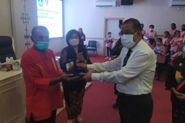 Carolis Elias Horhoruw ditetapkan maestro alat musik tahuri, patut diapresiasi