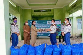 PT SIS salurkan bantuan penanganan COVID-19 ke Kabupaten Bartim