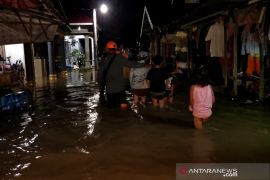 Hundreds affected by flood in South Tapin