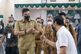 Wali Kota Medan imbau warga  patuh prokes untuk cegah omicron