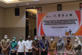 Banyak guru terjebak pinjaman online ilegal hingga tak mengajar karena diteror