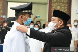 Bupati Kampar canangkan satu desa satu ambulans