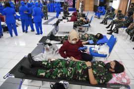 Peringatan Hari Ibu di Kodiklatal