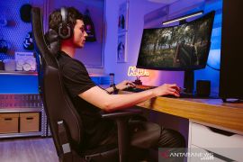 MSI merilis monitor ARTYMIS 1000R Perfect Curved Screen