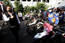 Warga luar daerah dilarang konvoi di malam tahun baru