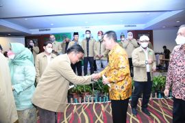 Gubernur sebut IKA UIS sebagai aset penting Provinsi Kepri