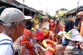 Basarnas Palembang aktifkan pos aduan kedaruratan bencana alam banjir