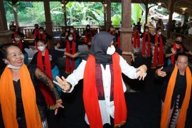 Banyuwangi gelar tari gandrung kolosal secara virtual libatkan diaspora dalam dan luar negeri