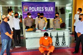 Gerebek rumah kontrakan, Polsek Tualang temukan sabu 1 kg dari residivis