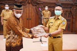 Wali Kota harapkan kiprah pengurus baru PWRI Pontianak di pembangunan