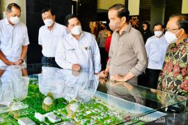 Presiden ingin hentikan impor obat dan alkes