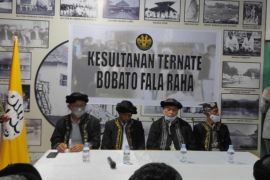Dewan Fala Raha batalkan pengukuhan Sultan Ternate Ke-49