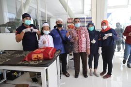 Puluhan anak ikuti khitan massal dengan prokes ketat di Untag Surabaya