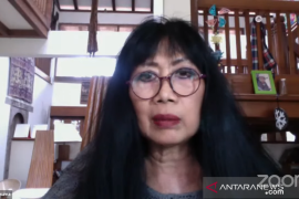 Perempuan harus terlibat proses demokrasi
