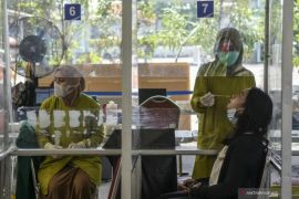 Kasus pasien pertama alami transmisi lokal Omicron tanpa gejala