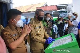 Sutarmidji resmikan KCP Bank Kalbar di Kecamatan Paloh