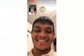 Semangati timnas, Rektor Unesa "video call" Rachmat Irianto
