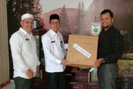 Kemenag Langkat terima bantuan dari Bank Mualamat Stabat