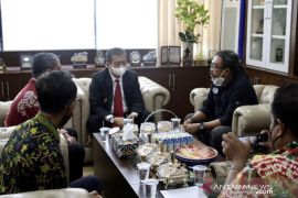 Pemprov Kaltim  dorong desa membentuk Lembaga Masyarakat Adat