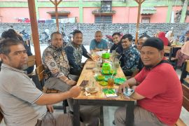 Labura penuhi target 70 persen vaksinasi COVID-19