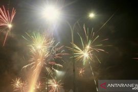 Armada Damkar Makassar disiagakan jelang malam pergantian tahun
