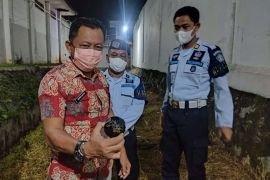 Lagi, sabu dalam bola tenis dilempar ke Lapas Semarang
