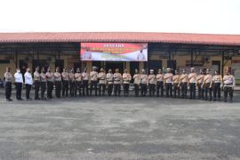 70 personel dan PNS Polres Tebing Tinggi naik pangkat