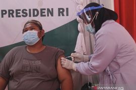 Vaksinasi COVID-19 di Tapin capai target 70 persen