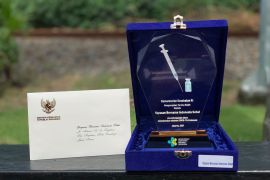 Sukseskan vaksinasi, Yayasan Bersih dapat penghargaan dari Kemenkes