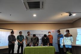 Kemendikbudristek gandeng  industri kembangkan gim lokal