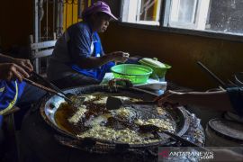 Dampak naiknya harga minyak goreng