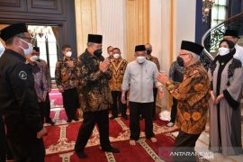 Wapres Ma'ruf Amin melawat ke rumah duka ibu Chairul Tanjung
