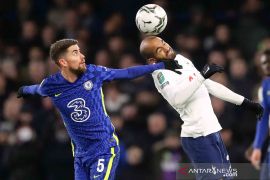 Tinggalkan Chelsea, Jorginho resmi berseragam Arsenal