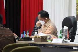 Mendagri Tito: Kepala daerah terus kampanyekan prokes mencegah Omicron