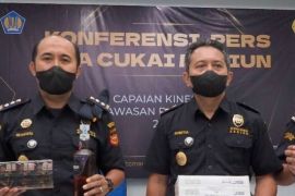 Bea Cukai Madiun amankan potensi kerugian negara Rp582,5 juta di 2021, dari penindakan rokok dan minuman ilegal