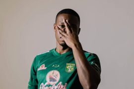 Pelatih Pesebaya Aji Santoso siapkan Arsenio Varpoort tampil lawan Persikabo 1973