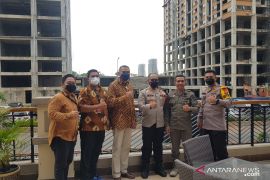 Polisi Bekasi awasi pelaku perjalanan luar negeri antisipasi sebaran Omicron