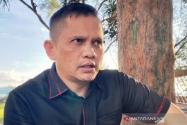 Dek Gam minta Pangdam IM diminta tuntaskan kasus pembakaran rumah wartawan