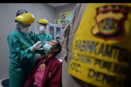 Pencegahan penularan COVID-19 di pasar tradisional