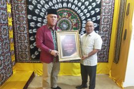 Bupati Shabela terima penghargaan tokoh peduli pemulihan ekonomi pariwisata