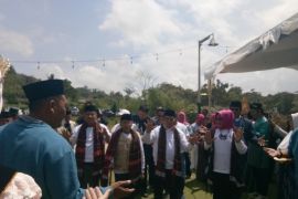 Ada apa! Anggota DPRD 2004 - 2024 dan mantan Walikota Padang Sidempuan kumpul di Syakira View