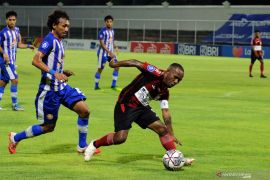 Persipura tahan imbang PSM Makassar 0-0